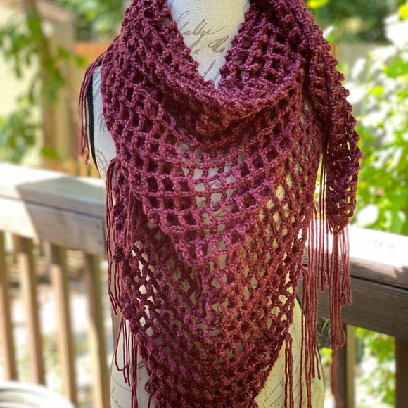 Bohemian style burgundy shawl/scarf - Picture 8 of 8